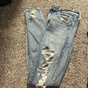 Ripped Skinny Jean